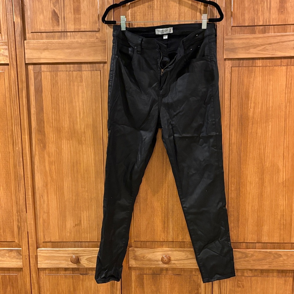 Abercrombie & Fitch Curve Love The Super Skinny High Rise Black Leather Jeans